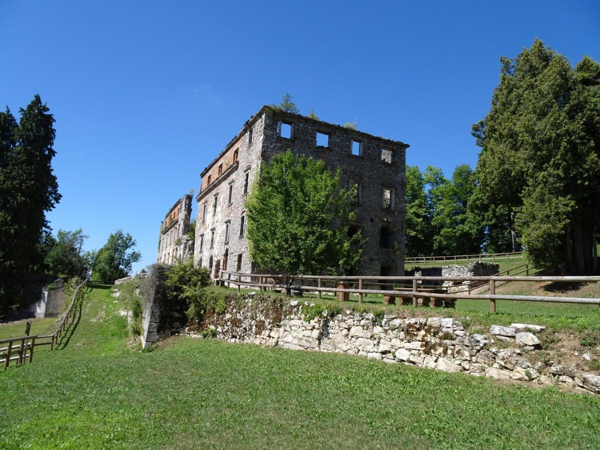 Apartma Zele Postojna Zewnętrze zdjęcie